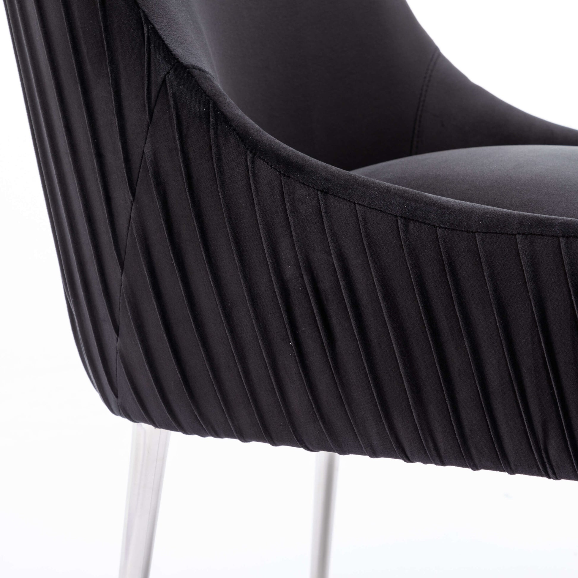 SEYNAR Modern Velvet Pleated Finish Back Dining Chair Set of 2/4/6 with Rear Handle