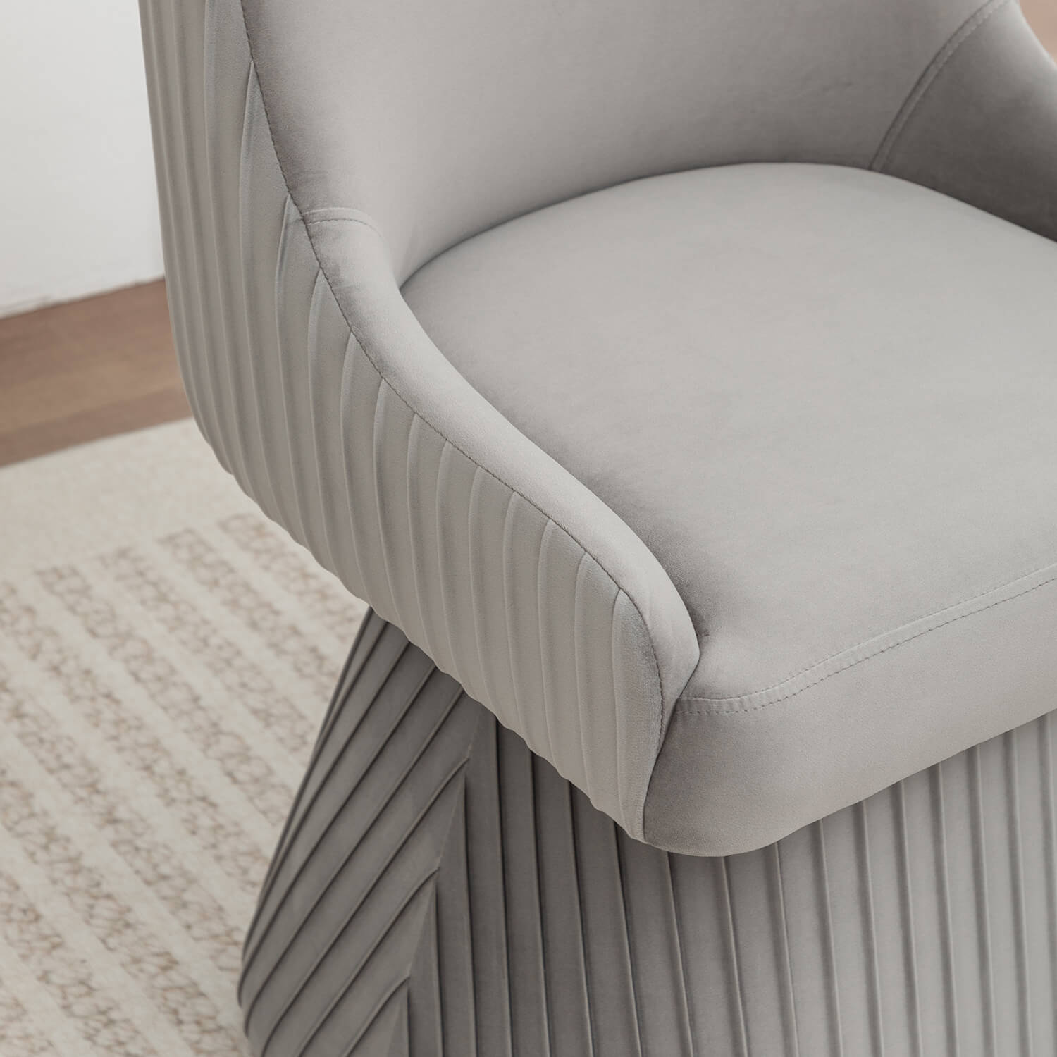 SEYNAR Modern Velvet 360 Degree Swivel Armless Dining chair(Single/Set of 2/4/6)