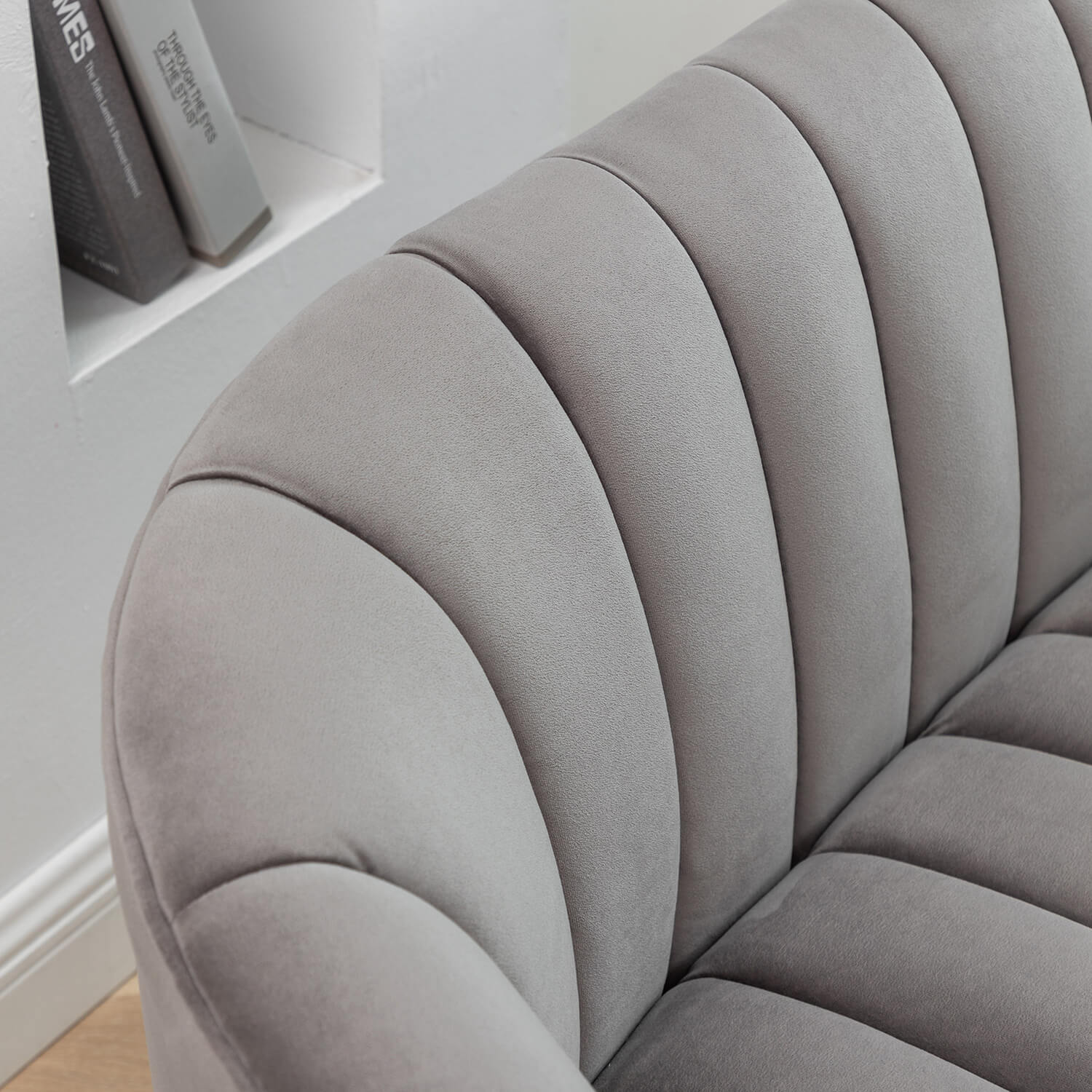 SEYNAR Modern Glam Comfy 50" Metal Legs Curved Sofa 2 Seaters Loveseat with Tufted Back